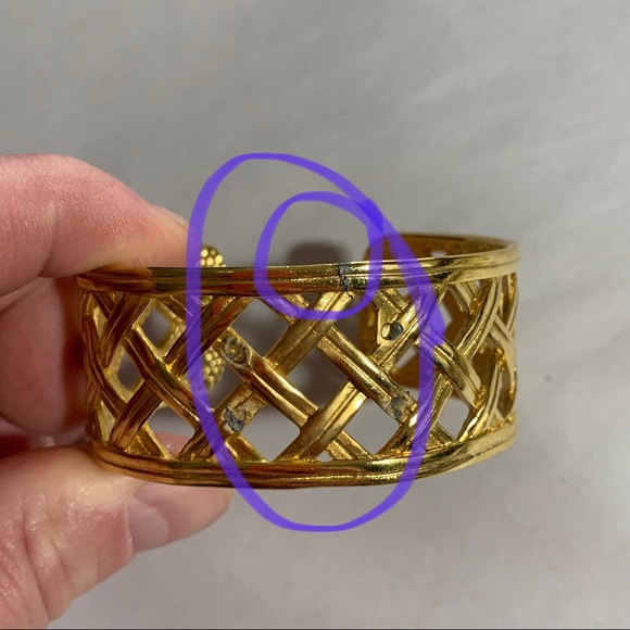 CHANEL P96 Gold Lattice Cuff Bracelet $1800 - Picture 4 of 14